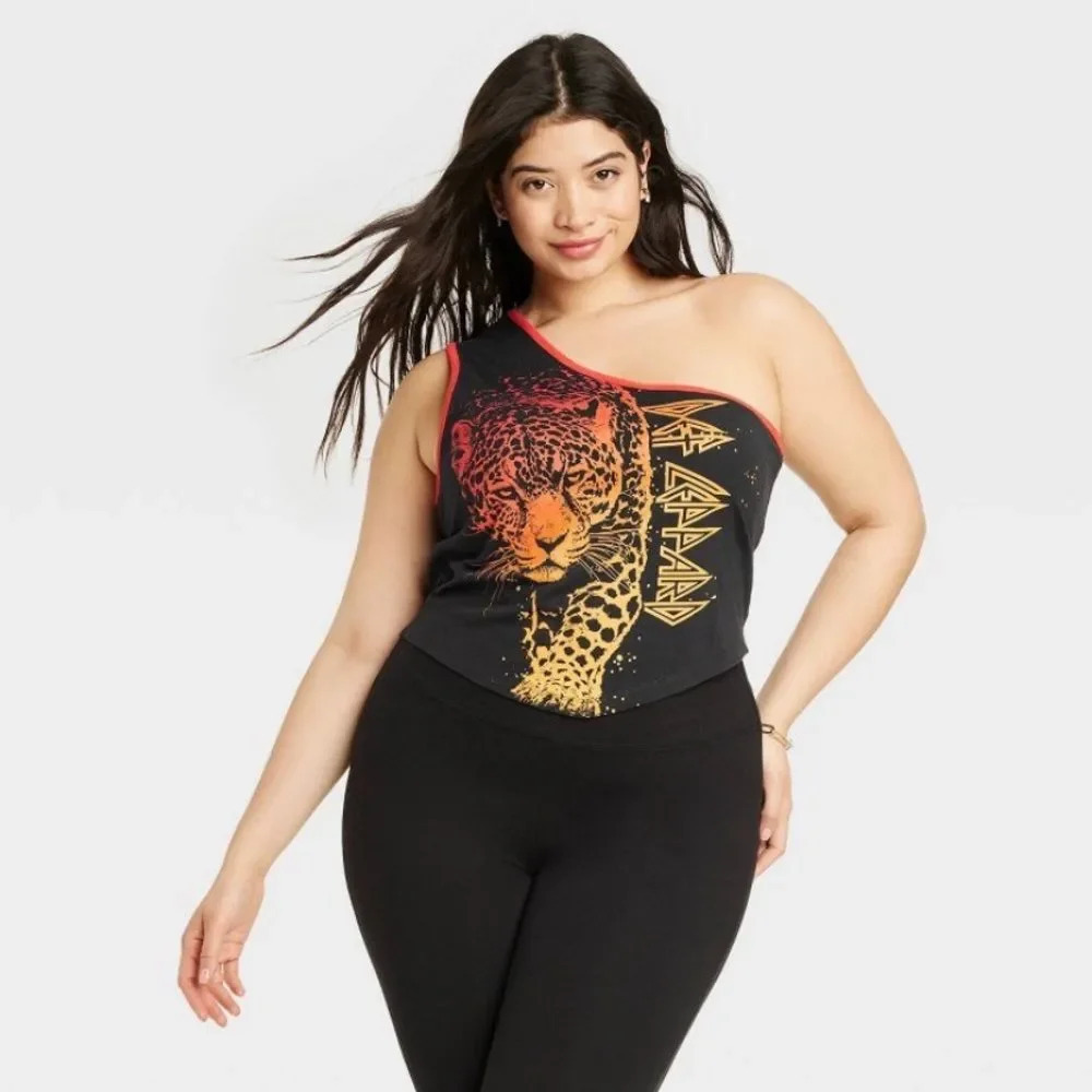 DEF LEPPARD One Shoulder Graphic Tank Top in Black‎